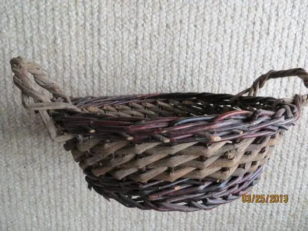 VERY OLD BASKET