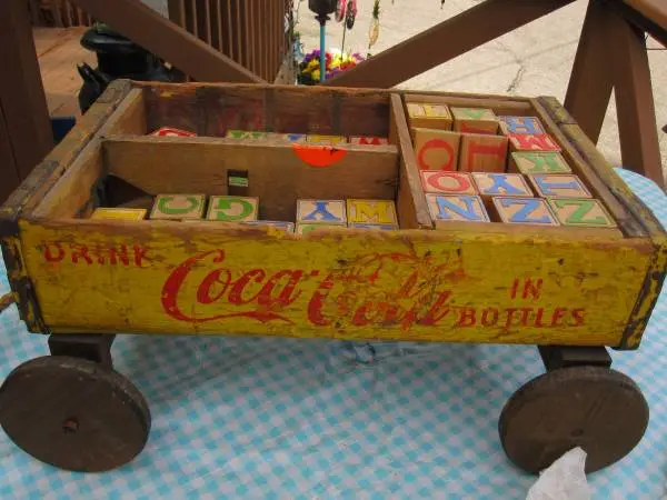 VINTAGE COCA COLA WAGON WITH BLOCKS