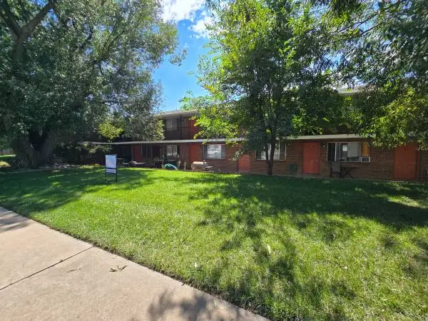 325 15th #9- 1 Bedroom in Longmont