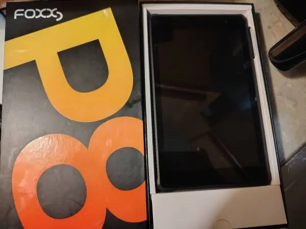 Sell/ Read 2 unlock P8 8 Android tablets