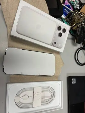 I phone 17 pro max 1 TB