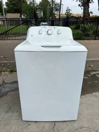 Warranty- free installation and delivery GE washer
