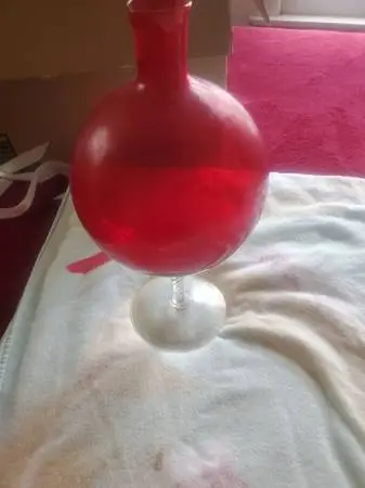 GLASS RED VASE
