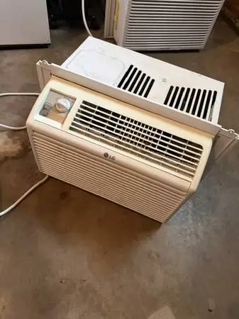 10000 BTU and 5000 BTU Window Air Conditioners