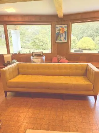 Mcm sofa