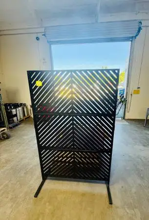 Metal Patio Privacy Screen 71