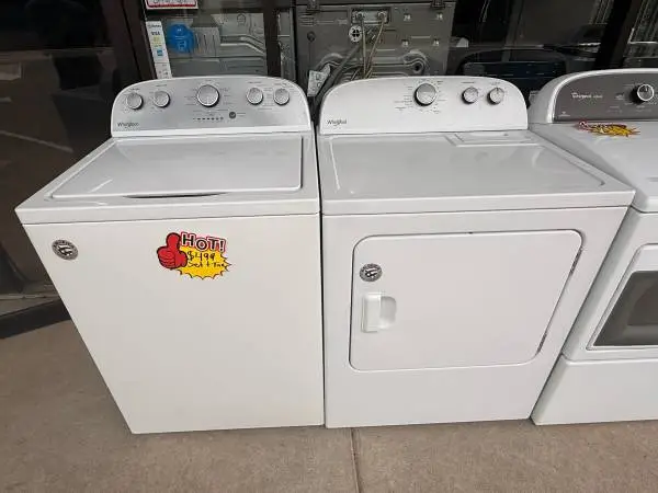 Used White Whirlpool Washer and Dryer Toploader