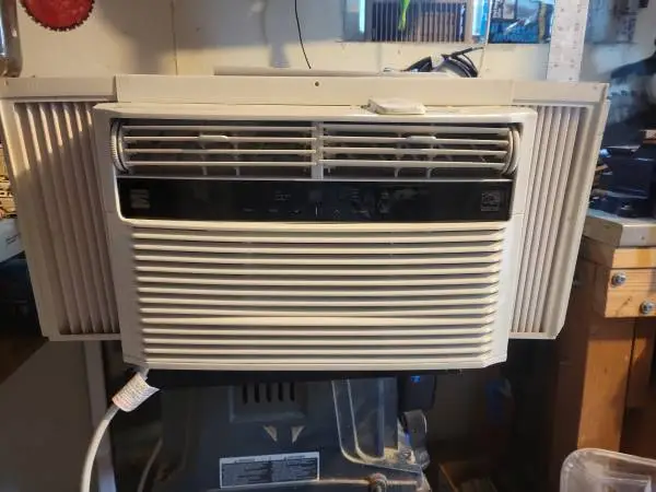 Kenmore Room Air Conditioner, With Remote, Like New, 8000BTU