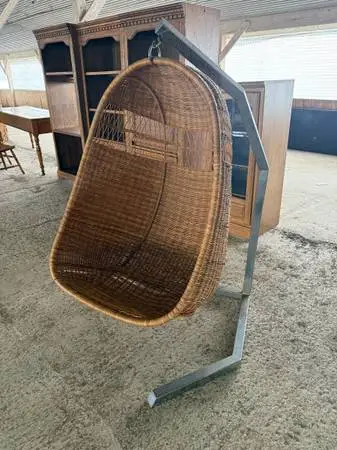 Vintage Modern Hanging Rattan Egg Chair