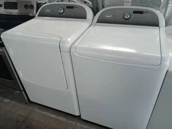 ★Whirlpool Cabrio top load washer and dryer set