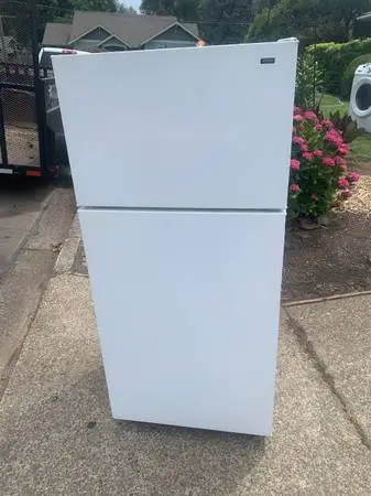 Hotpoint refrigerator