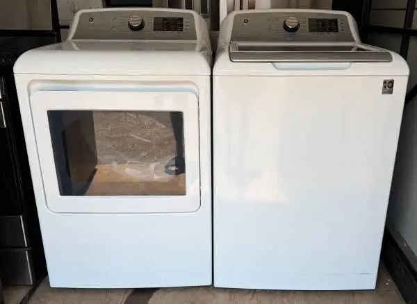 Clean & Tested GE Washer + 7.4 Electric Dryer Set — White