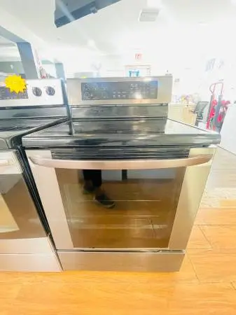 LG Stove