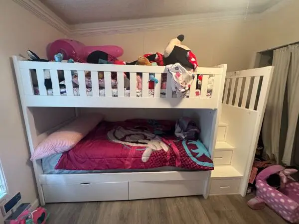 White Bunk Bed w/stairs and matching dresser w/mirror