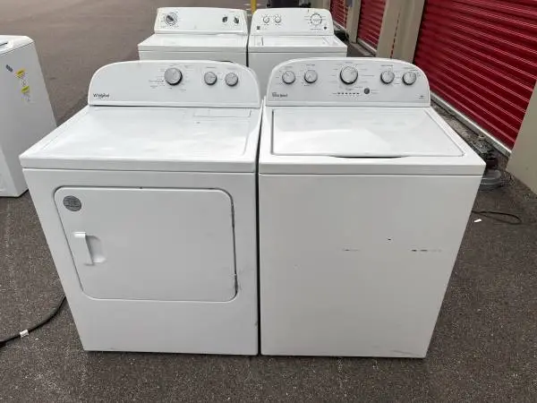 Whirlpool washer and dryer set
