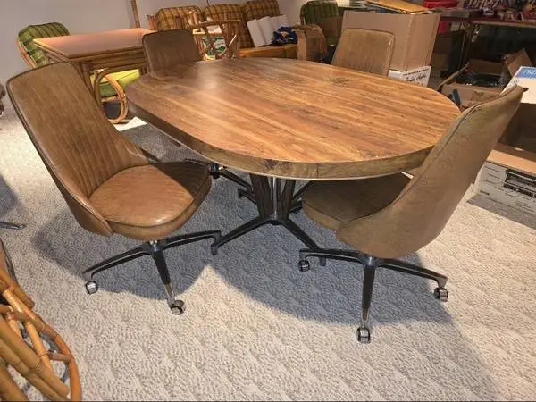 Chromecraft Table and Chairs