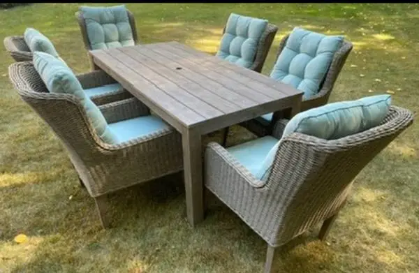 Outdoor Dining Set 1 Table, 6 Chairs w 12 Cushions