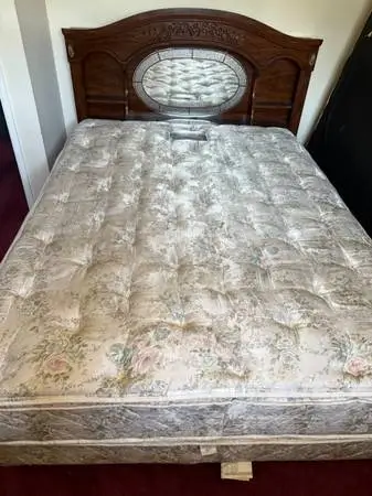Queen Mattress Set