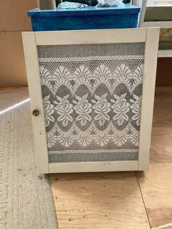 Wall cabinet