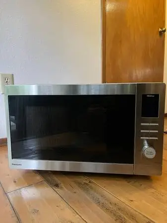 Panasonic 1200 Watt Inverter Countertop Smart Microwave