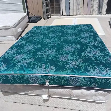 Queen mattress and box spring