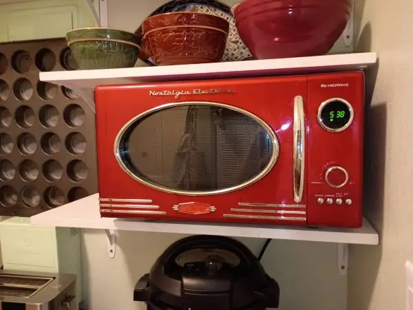 RETRO MICROWAVE
