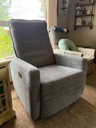 GRAY BEST CHAIRS ELLIOTT SWIVEL GLIDER RECLINER