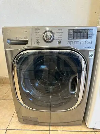 LG STEAM WM4270HVA Frontload washer Energy star LIKE NEW W/ WARRANTY!