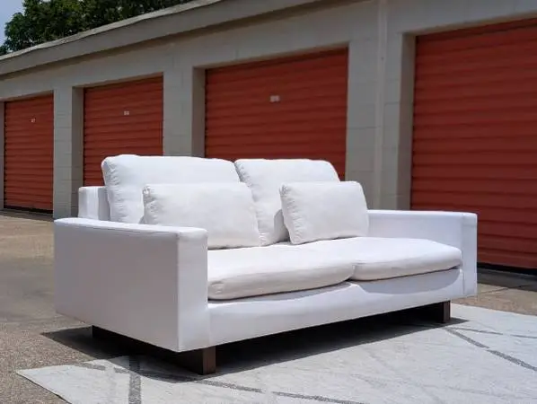 *FREE DELIVERY* WEST ELM 76 HARMONY SOFA