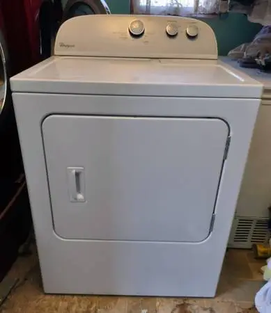 ELECTRIC DRYER WHIRLPOOL SUPER CAPACITY IN EXCELLENT CONDITION
