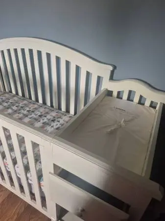 Crib for sale