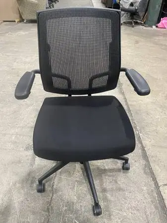 Pre-Owned Focus Office Chair by SitOnIt- 9 Available