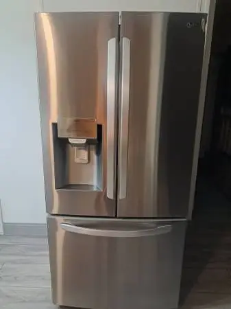 LG French Door Stainless Steel Refrigerator $400