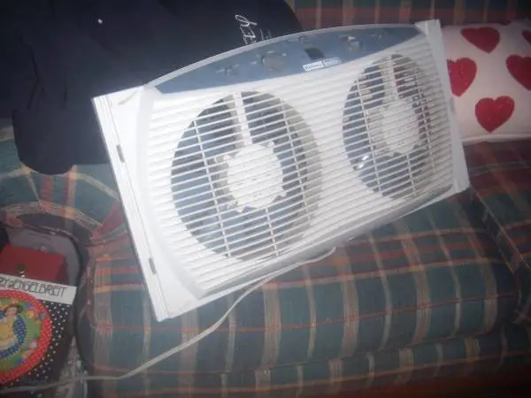 Holmes accu temp double fan