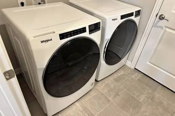 Whirlpool Washer And Dryer
