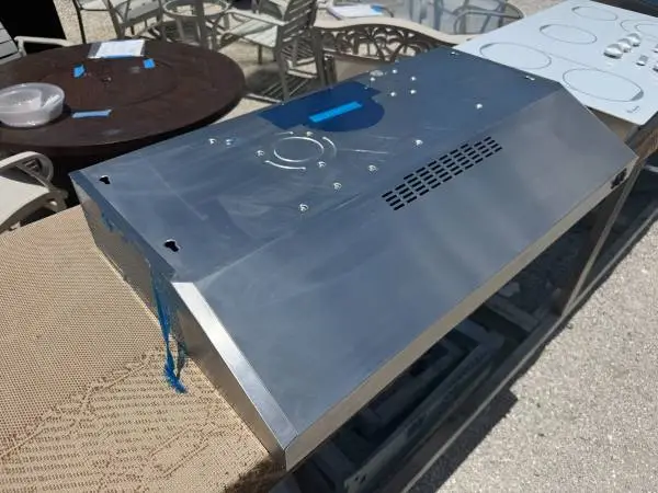 SS GE Under Cabinet Range Hood Model # JVX5365SJ2SS Used Good Cond