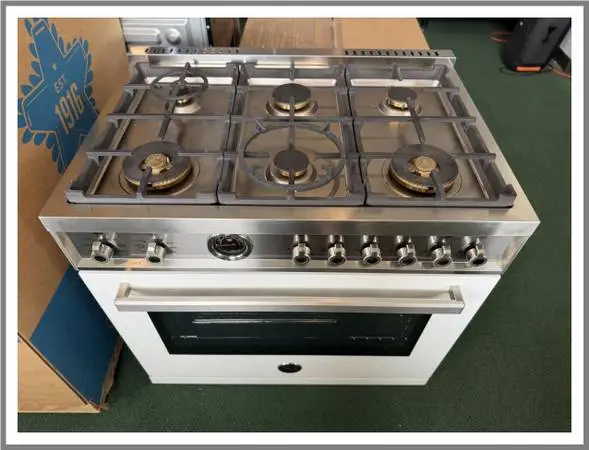 Bertazzoni – 36″ Professional Series range Gas oven Natursl Gas-Wh