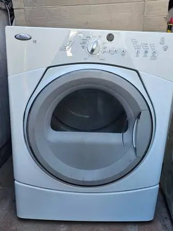 *💯WHIRLPOOL GAS DRYER ,NEWER ,Heavy duty