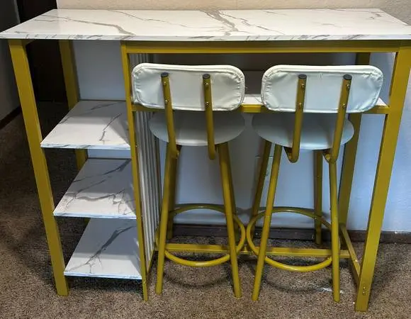 High Top Table Shelf with 2 Bar Stools (or best offer)
