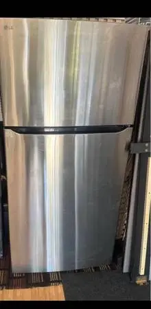 LG Refrigerator. Great condition!