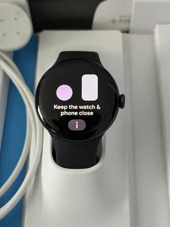 Google Pixel Watch 2 (41mm GPS – G4TSL, Obsidian Black)