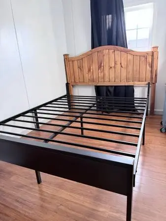 2 frames and 1 base for queen bed