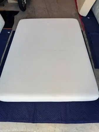 Queen Size Memory Foam Mattress