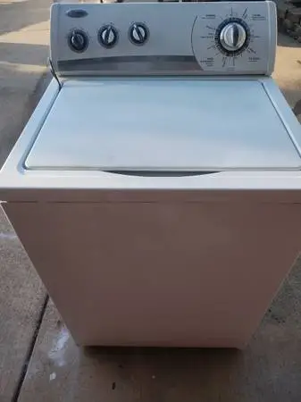 Whirlpool washing machine works good