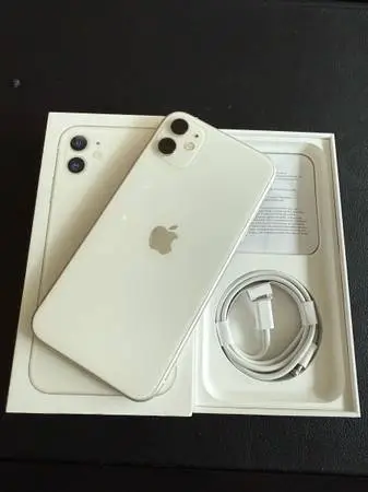 iPhone 11 64GB