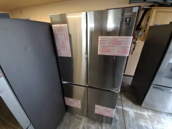 NEW Samsung 4-Door French Door Refrigerator
