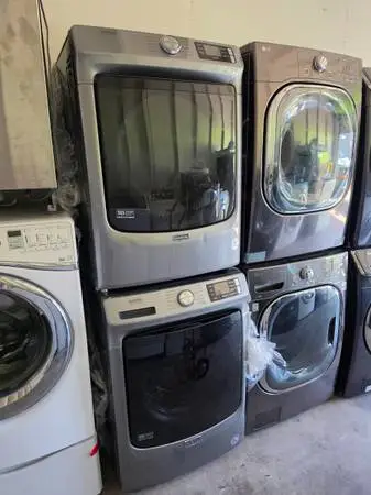 Commercial quality maytag washer and gas dryer