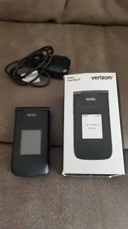Consumer Cellular Flip phone cell phone
