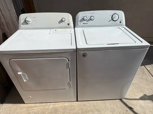 Amana Washer w/Agitator & Kenmore Gas Dryer Set