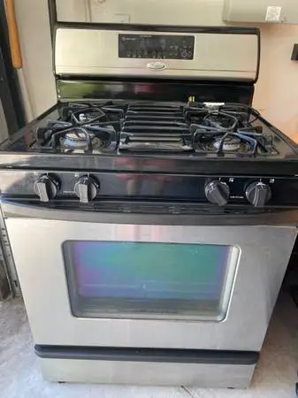 Whirlpool Gas Self Cleaning Range $100 or Best Offer